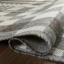 Loloi Rugs Rainier Pebble Outdoor Rug Outdoor Rugs