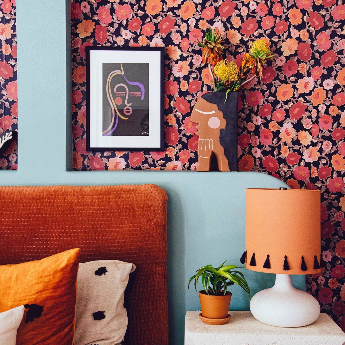 Jungalow® Peel + Stick Suz Wallpaper By Justina Blakeney® 3 Jungalow® Peel + Stick Suz Wallpaper By Justina Blakeney®